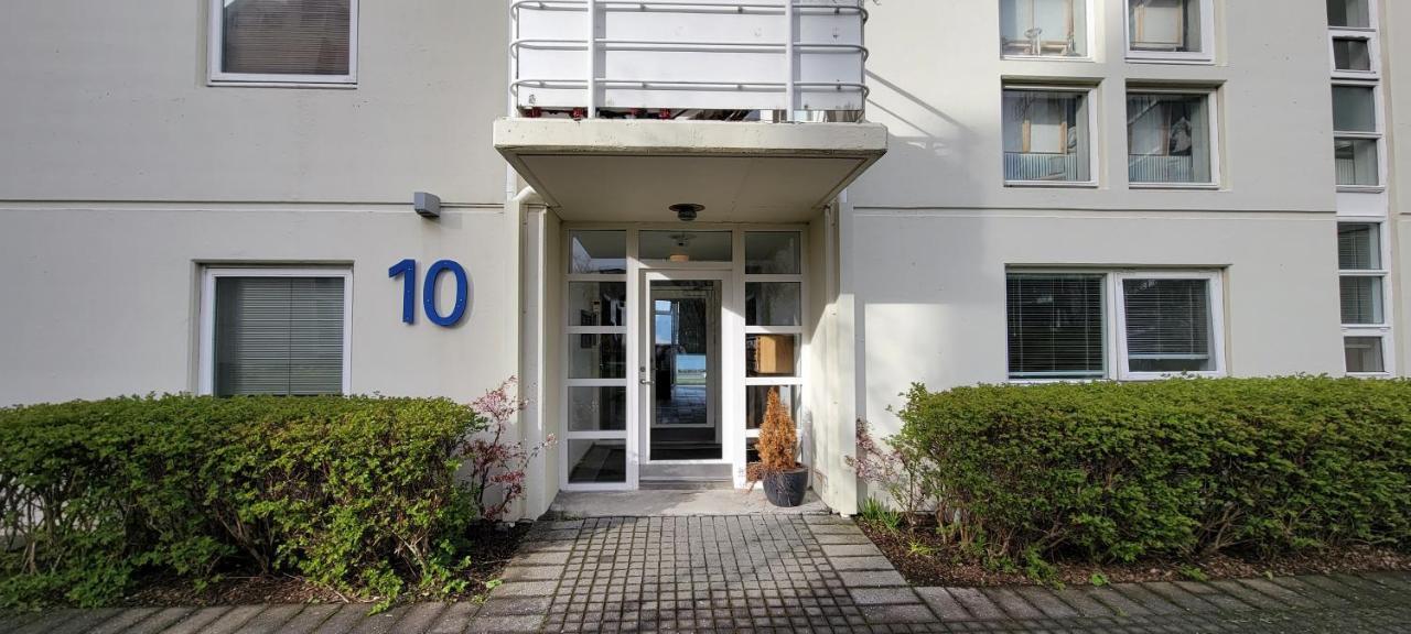Ocean View Apartment In Downtown Reykjavik Reykjavík Exterior photo