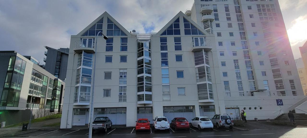 Ocean View Apartment In Downtown Reykjavik Reykjavík Exterior photo
