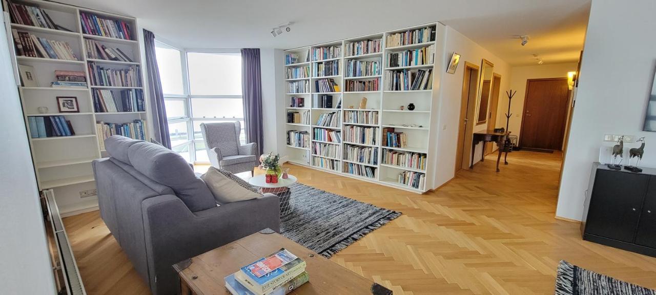 Ocean View Apartment In Downtown Reykjavik Reykjavík Exterior photo